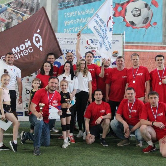 В IV летней краевой Спартакиаде предпринимателей «За здоровый бизнес!» приняли участие 300 участников в составе 18 команд